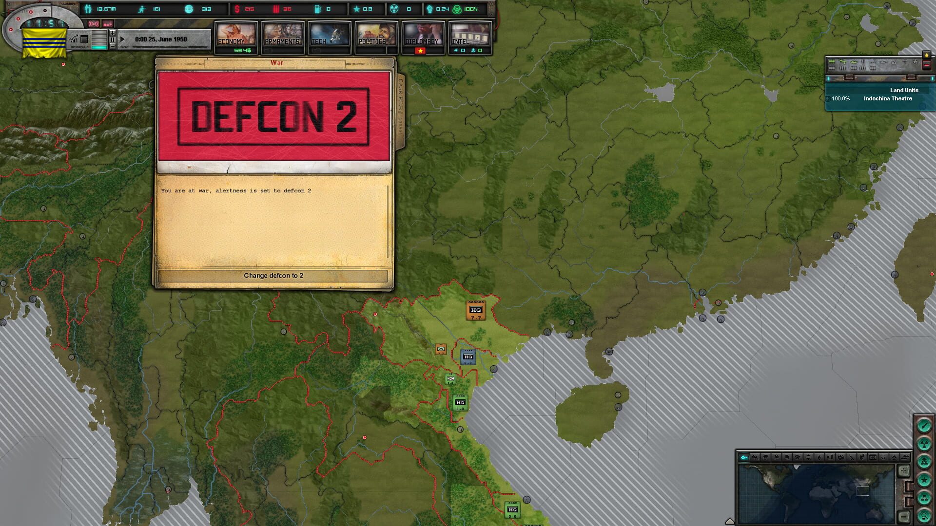 East vs. West: A Hearts of Iron Game screenshot 1