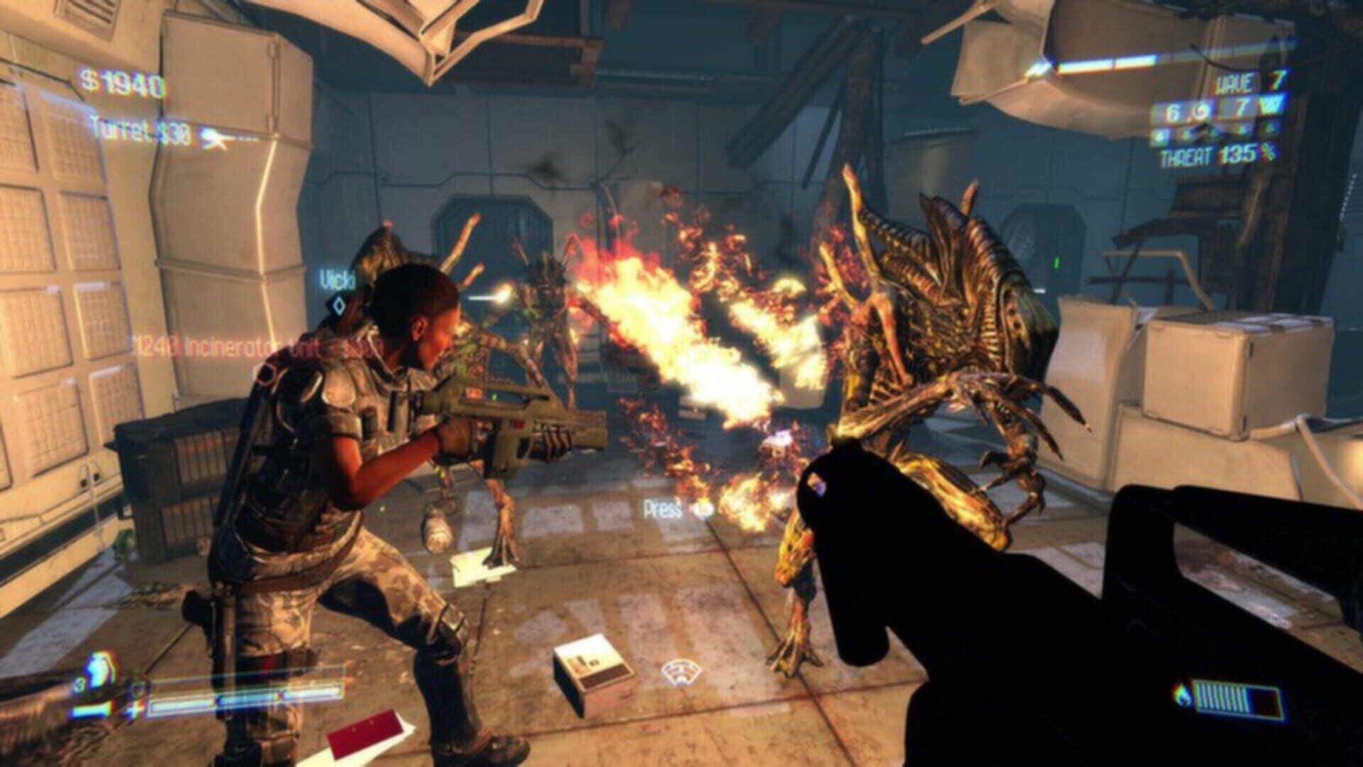 Aliens: Colonial Marines - Bug Hunt screenshot 1