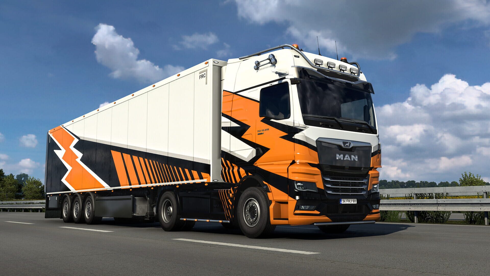 Euro Truck Simulator 2: Modern Lines Paint Jobs Pack screenshot 1