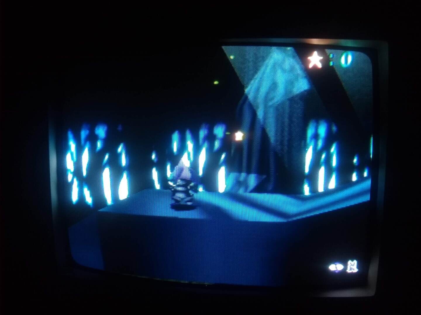 Sad Rabbit's Alien Night Out screenshot 2