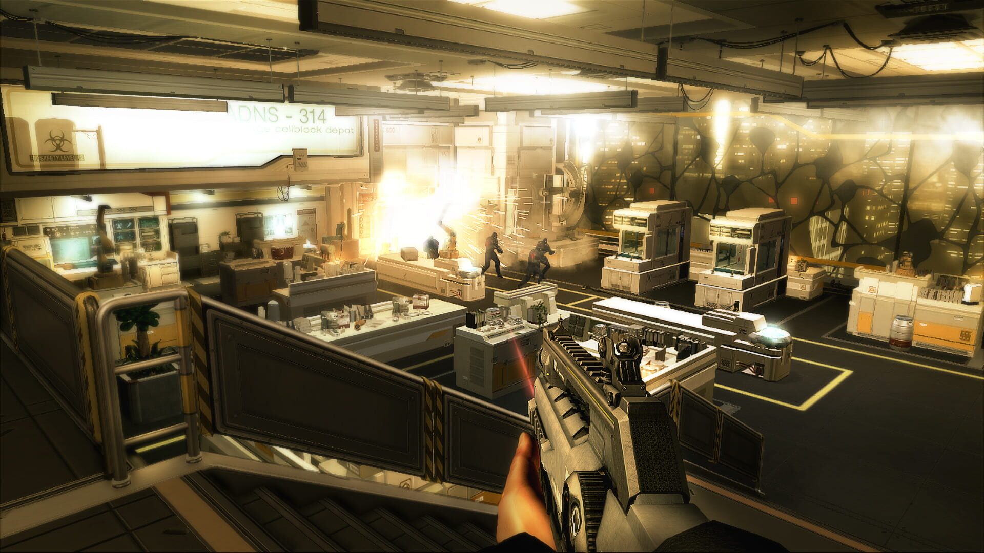 Deus Ex: Human Revolution - Director's Cut screenshot 6