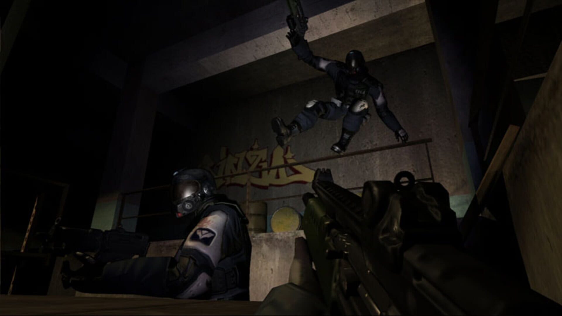 F.E.A.R. Perseus Mandate screenshot 1